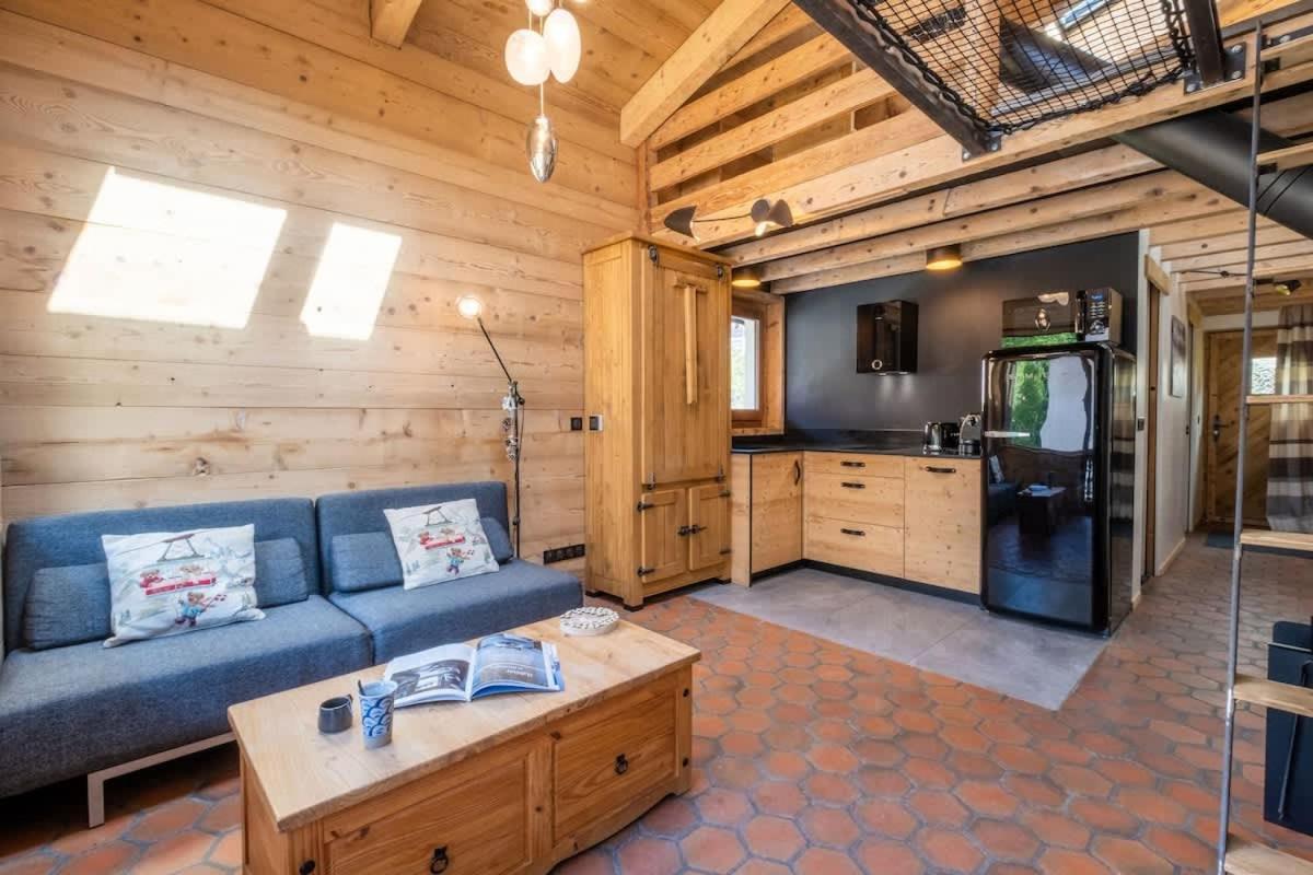 Chalet Racar Pour 4 Personnes, Centre Ville Et Vue Sur La Montagne شامونكس المظهر الخارجي الصورة